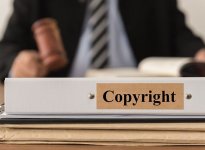 Под защитой государства: имущественные права автора на продукт